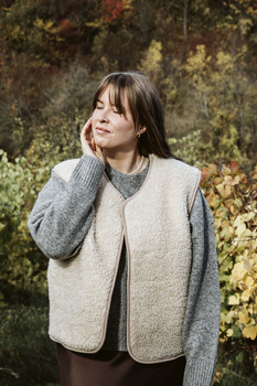 Mimimi - Kamizelka z wełny merino - almond